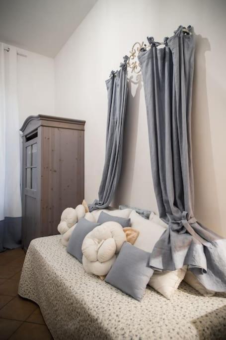 Piazza Erbe Luxury Apartment Verona Buitenkant foto